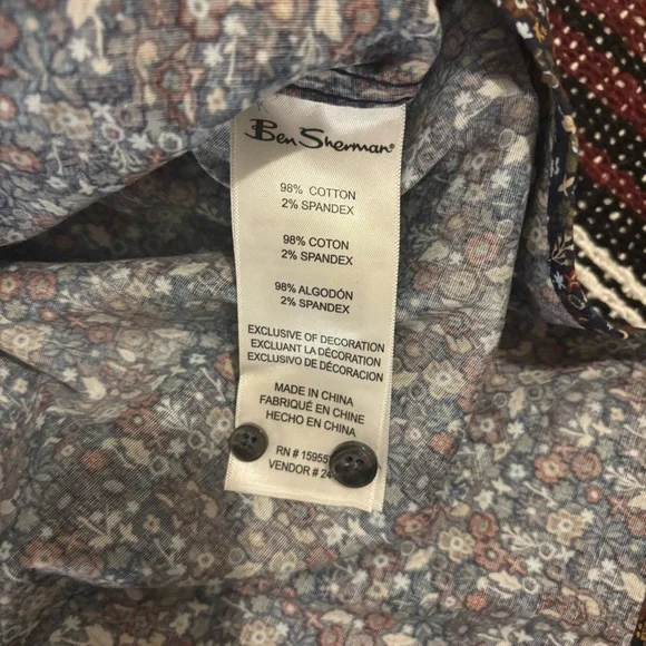 Ben Sherman Slim Fit Floral Button Up Shirt, Size Medium - Picture 5 of 6
